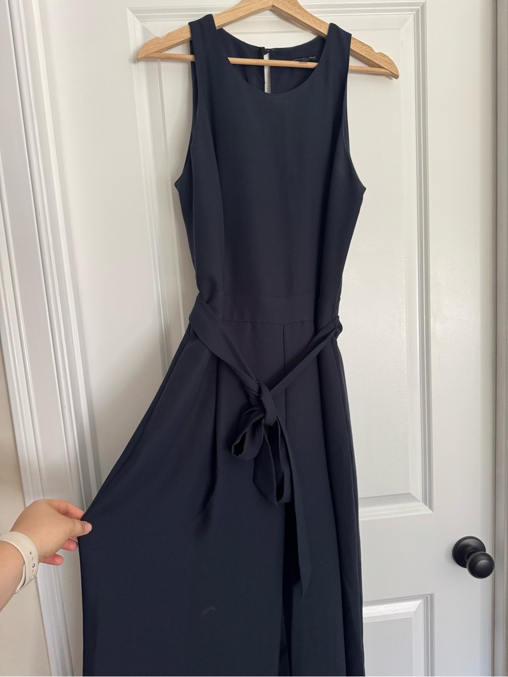 Women’s Sleeveless Navy Tie-Waist Jumpsuit